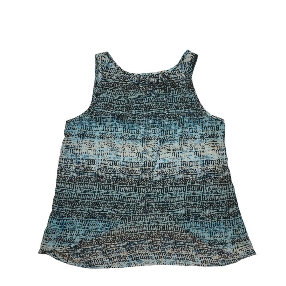 Maurices Split Back Tank Top Size Small Semi-sheer chiffon like material - Picture 2 of 3